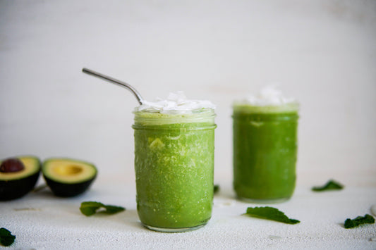 Vanilla + Coconut Green Smoothie